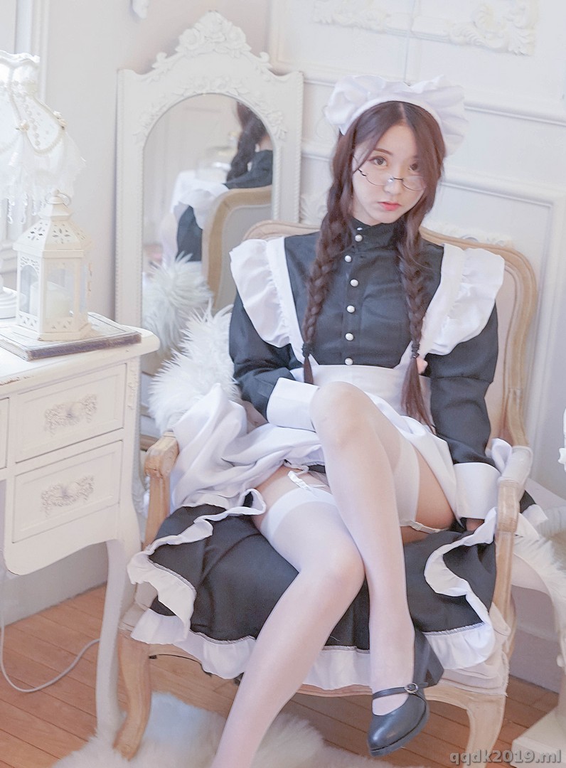 Coser-Kurokawa-MAI-COLLECTION-031.jpg