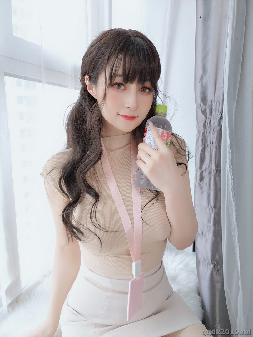 Coser-baiyin811-10-008.jpg