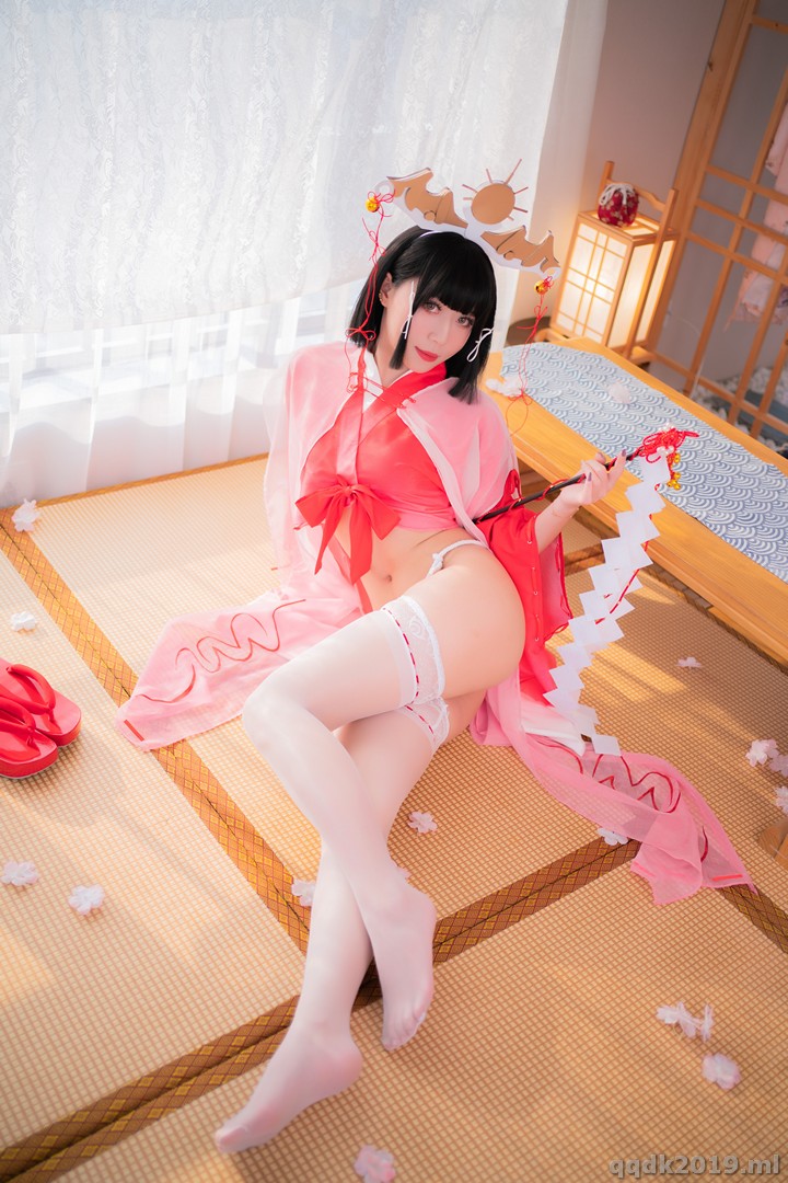 Coser-Money-030.jpg