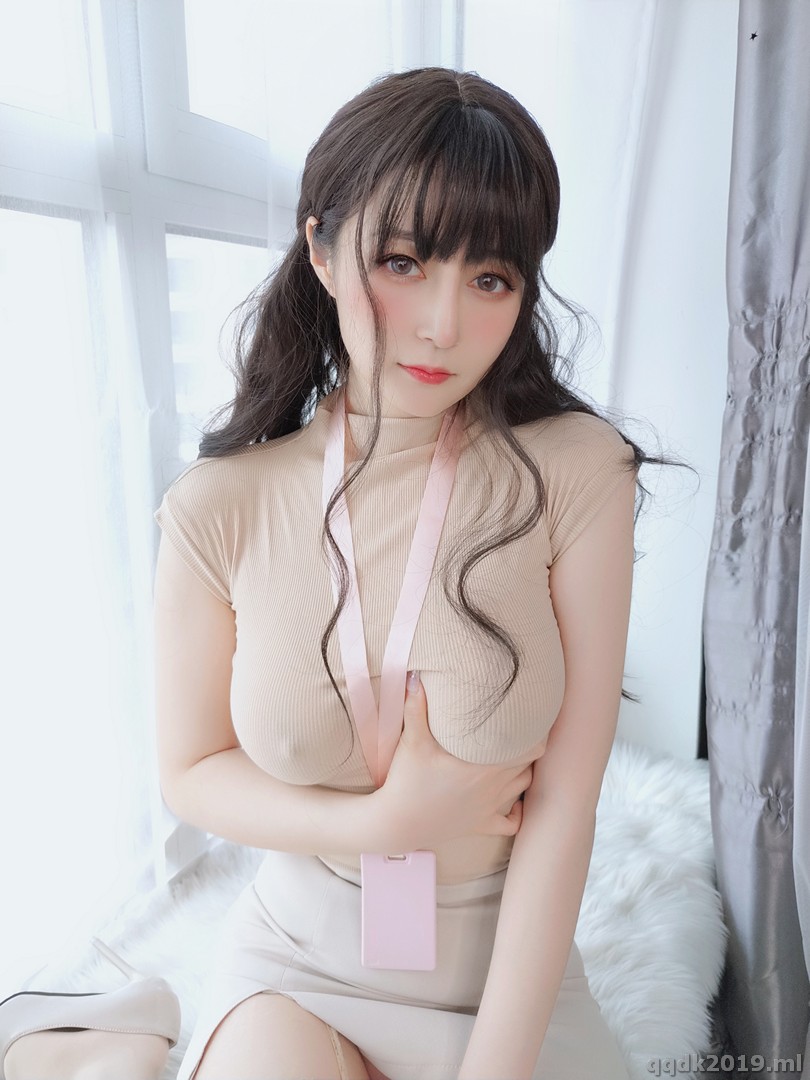 Coser-baiyin811-10-020.jpg