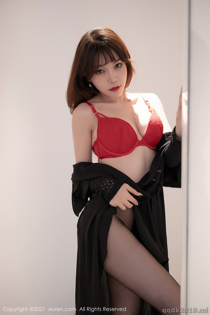 XIUREN-No.3595-Booty-Zhizhi-032.jpg