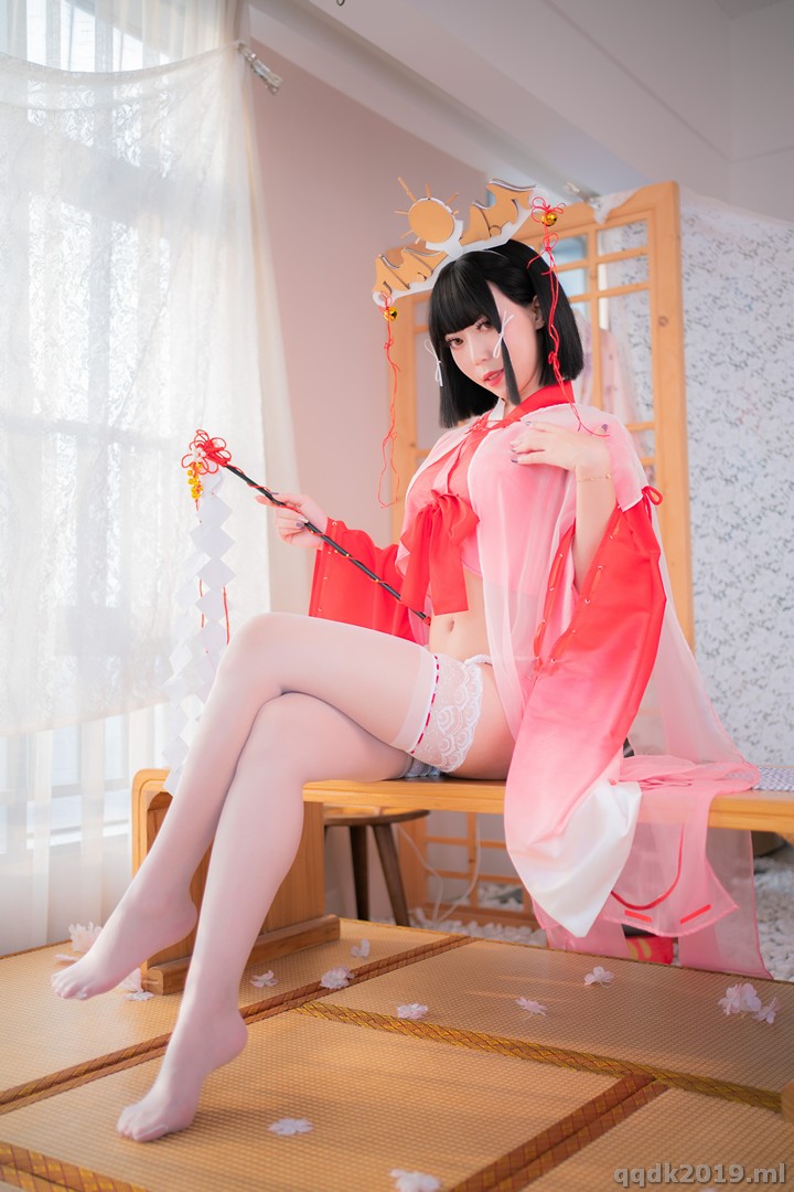 Coser-Money-045.jpg