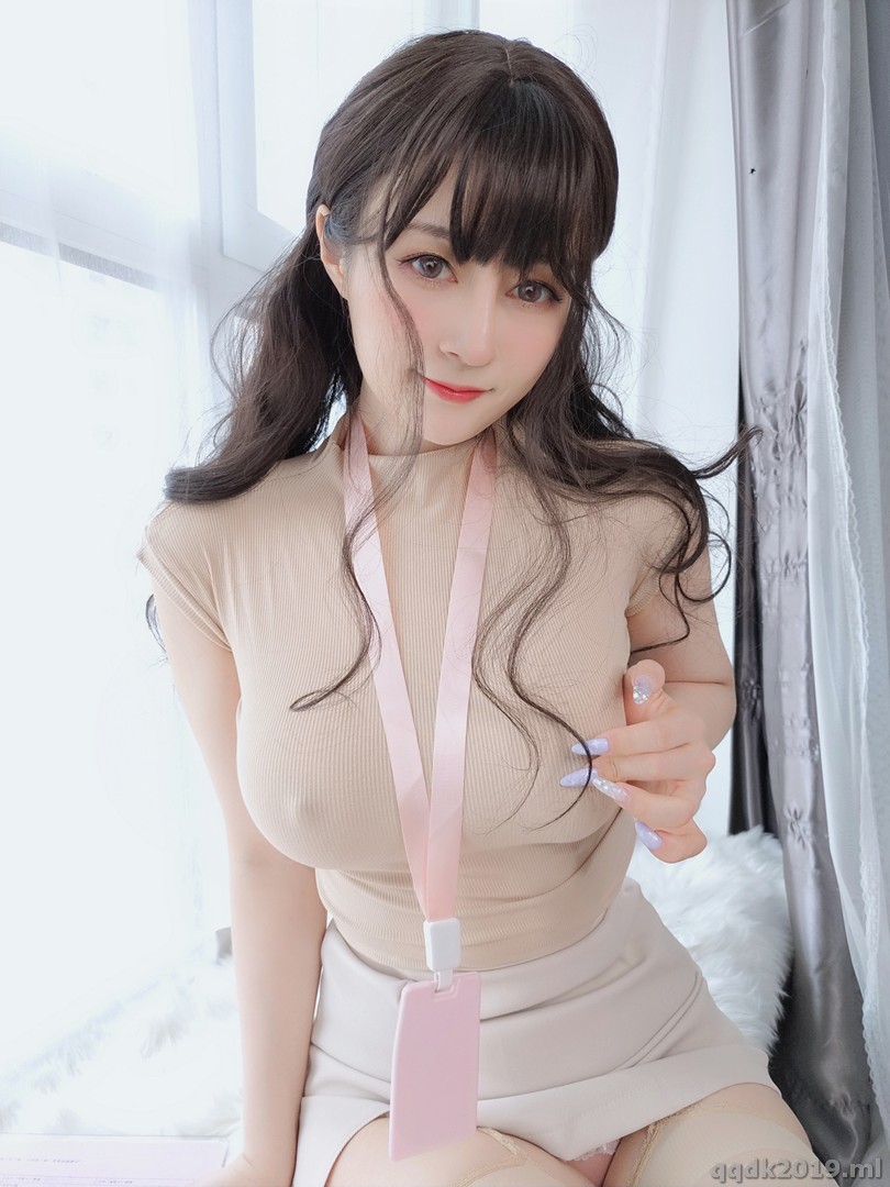 Coser-baiyin811-10-190.jpg