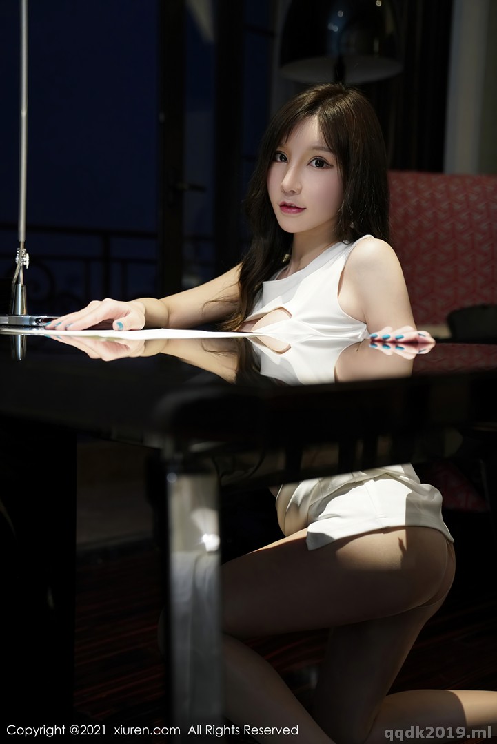 XIUREN-No.3576-Zhou-Yuxi-Sandy-018.jpg