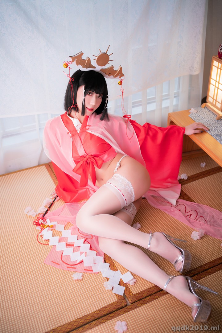 Coser-Money-058.jpg