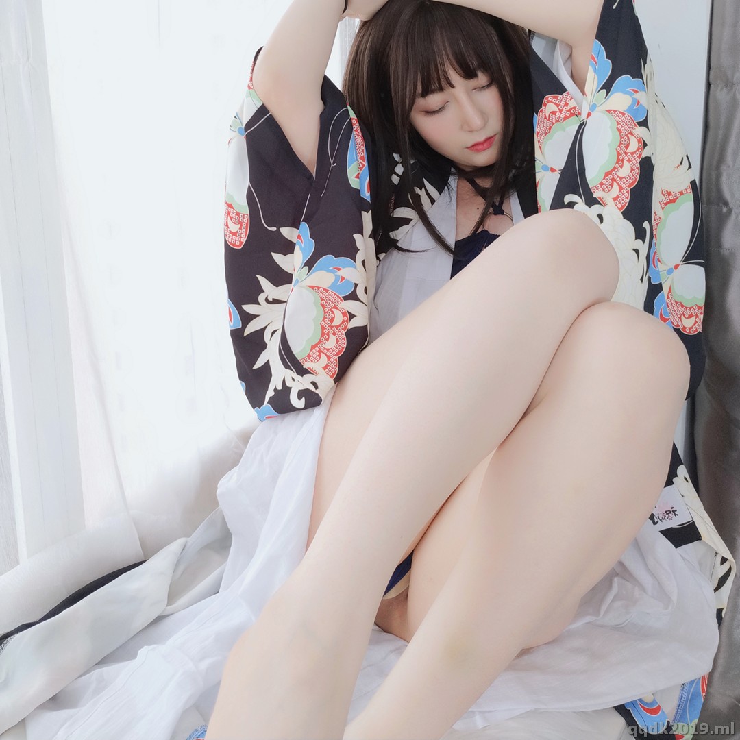 Coser-baiyin811-015.jpg