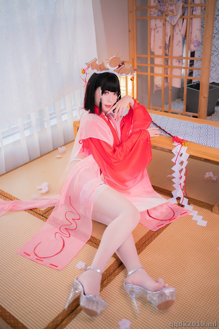 Coser-Money-051.jpg