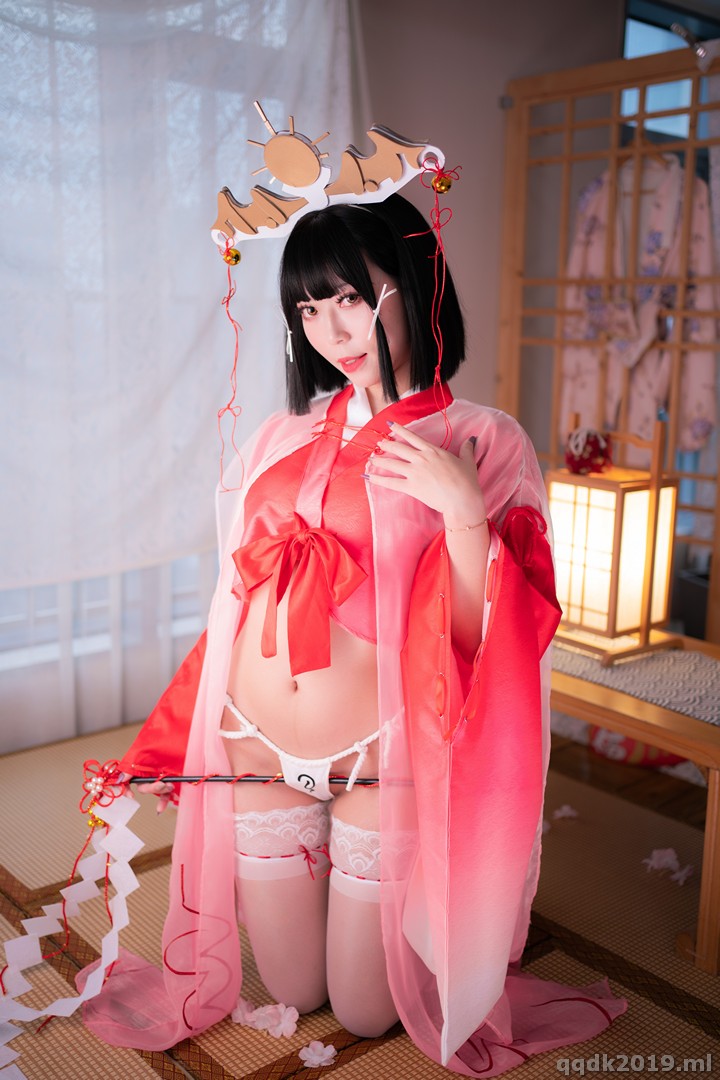 Coser-Money-069.jpg