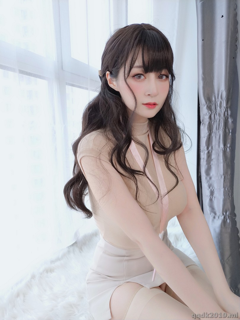 Coser-baiyin811-10-199.jpg