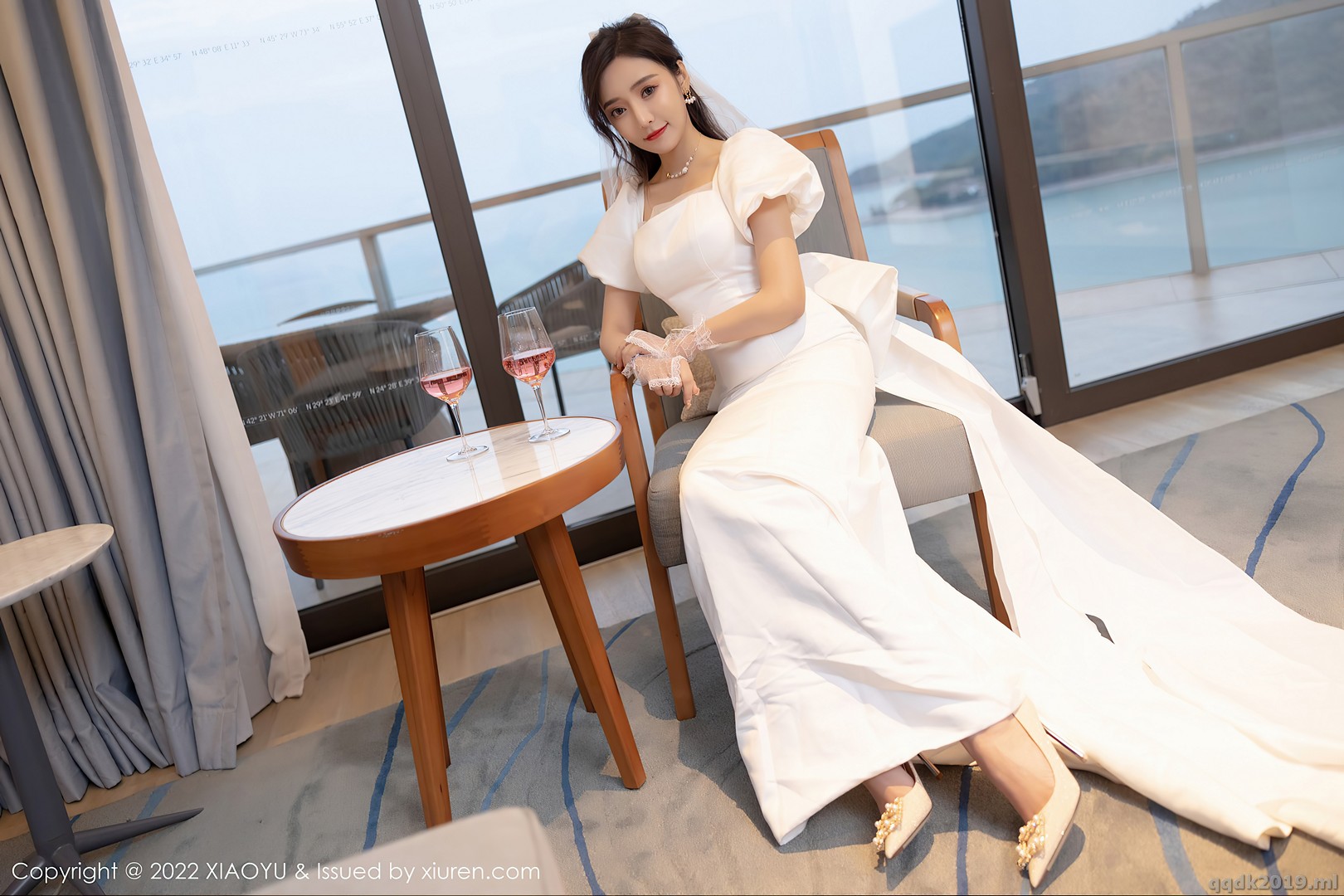 XiaoYu-Vol.733-Yanni-Wang-Xin-Yao-014.jpg