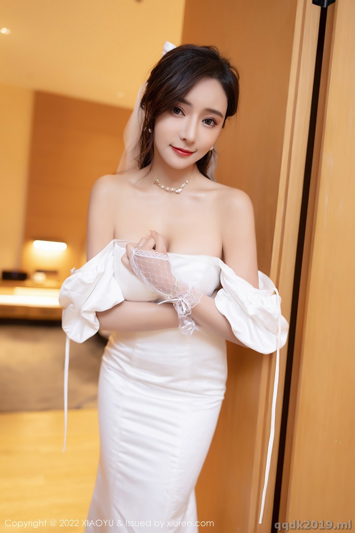 XiaoYu-Vol.733-Yanni-Wang-Xin-Yao-020.jpg