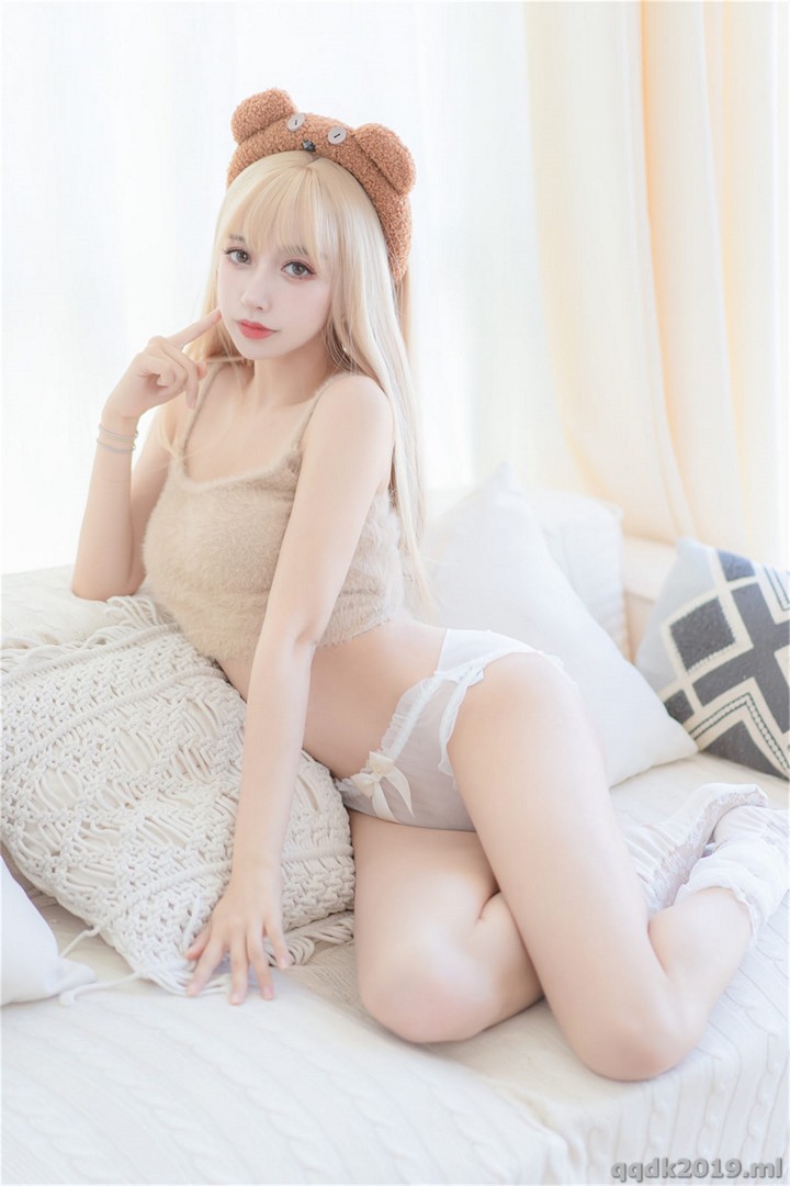 Coser-sama31598328-Vol.136-066.jpg