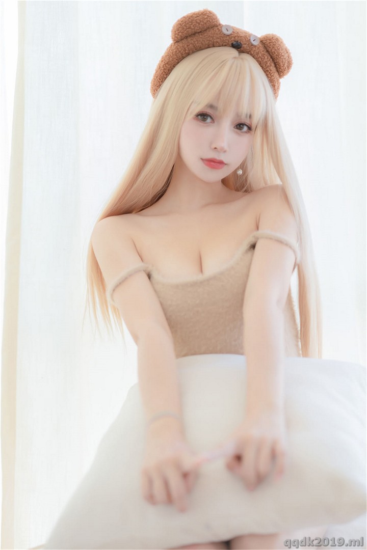 Coser-sama31598328-Vol.136-014.jpg