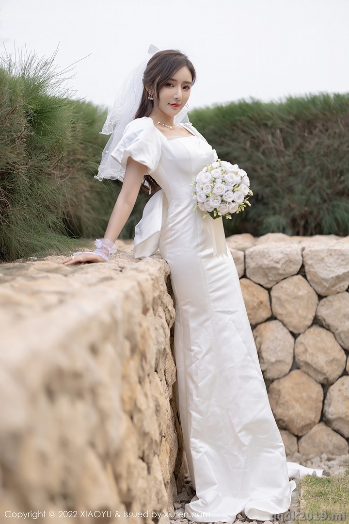 XiaoYu-Vol.733-Yanni-Wang-Xin-Yao-008.jpg