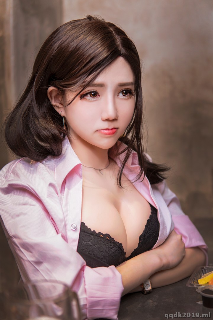 Coser-Sally-Sally-Dorasnow-Airi-Gotou-008.jpg