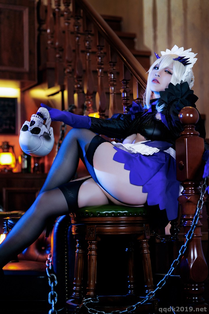 Coser-LancerAlter-Maid-040.jpg