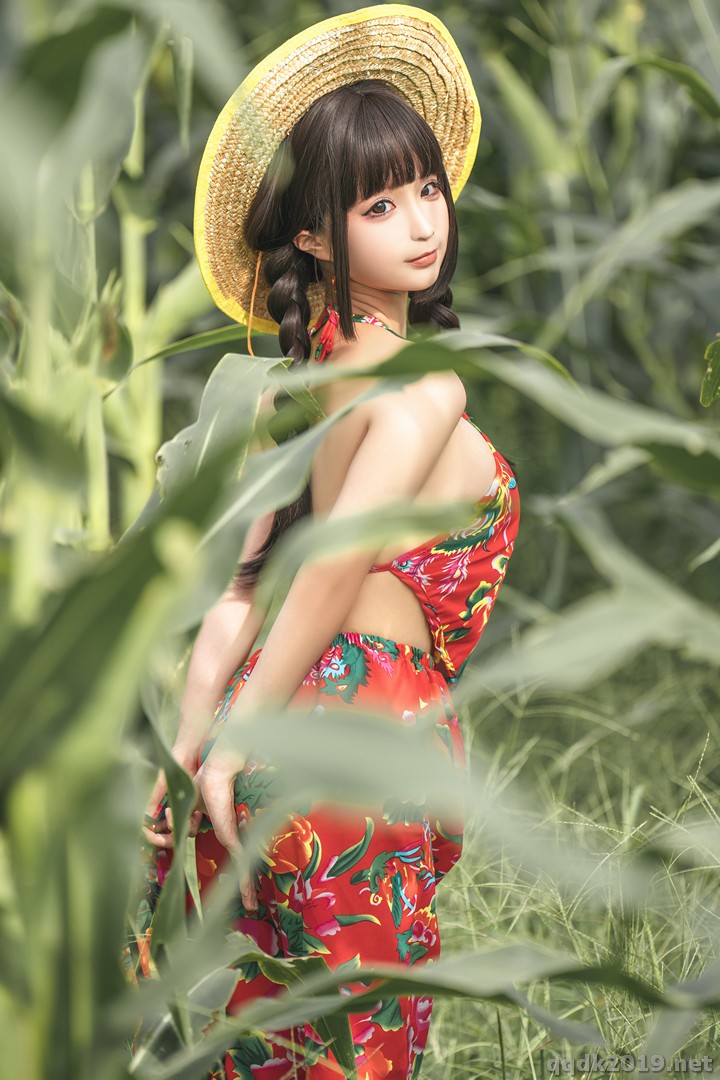 Coser-chunmomo-The-story-of-cornfield-006.jpg