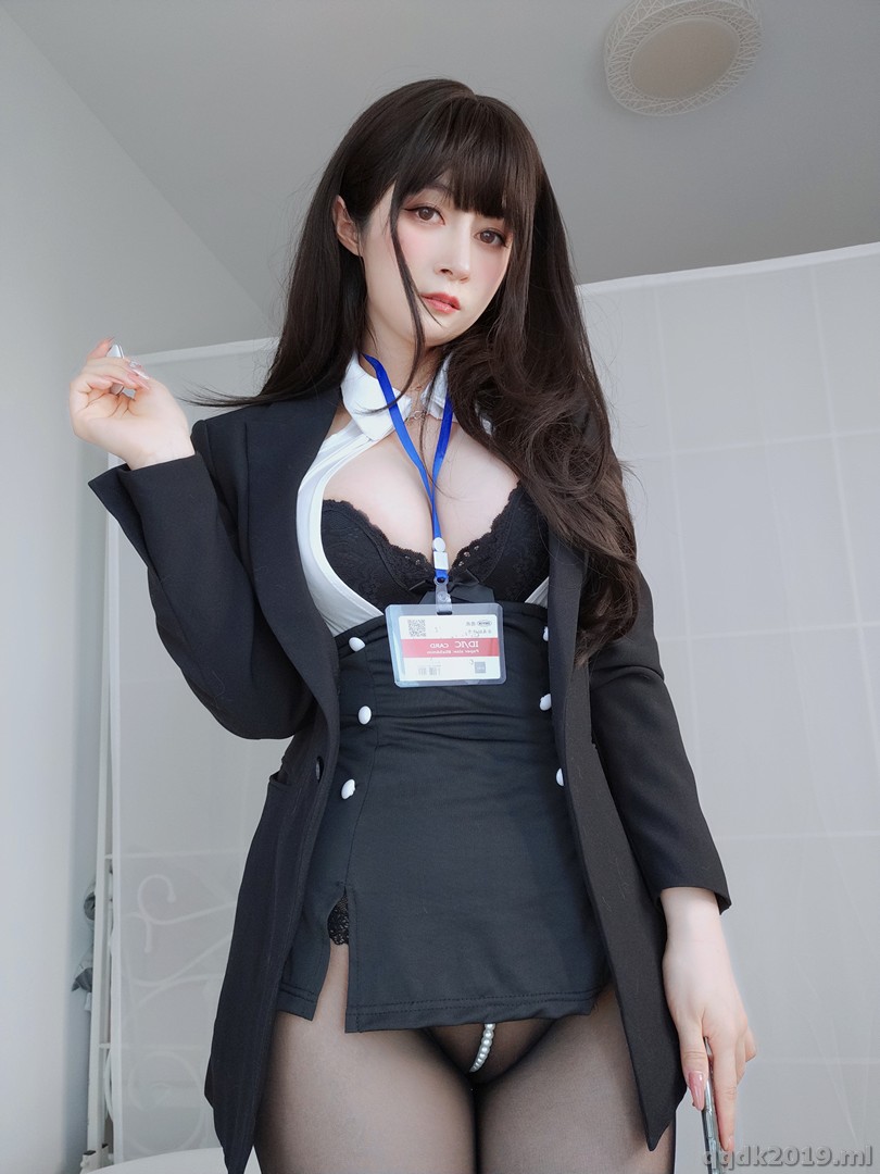 Coser-baiyin811-118.jpg