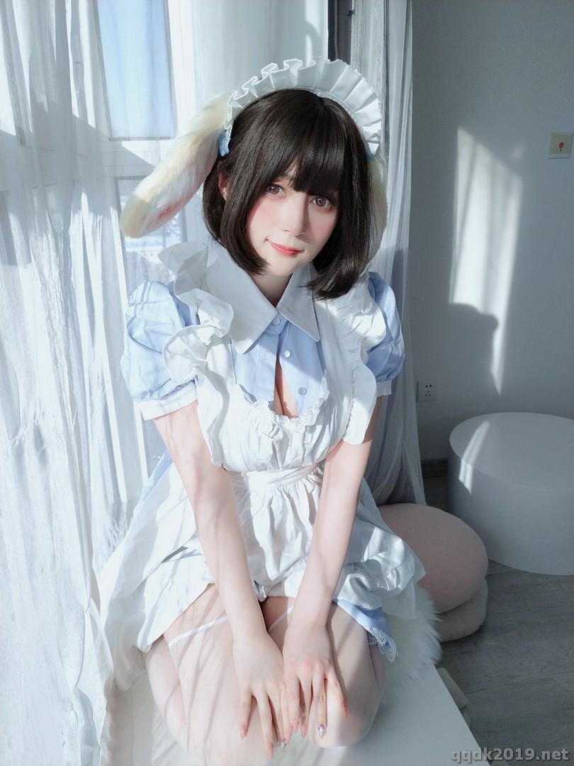 Coser-baiyin811-094.jpg