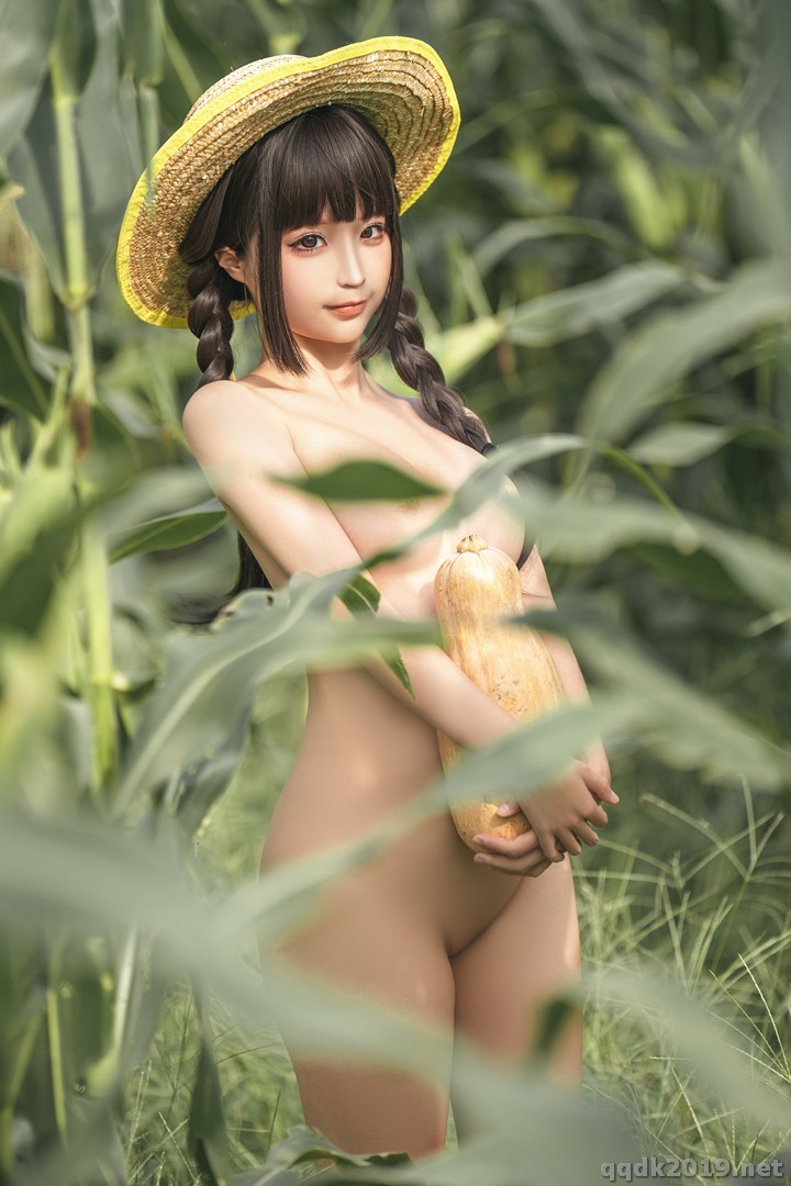 Coser-chunmomo-The-story-of-cornfield-024.jpg