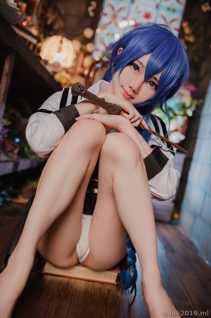 Coser-Sally-Sally-Dorasnow-Roxy-Mirgurdia-044.jpg