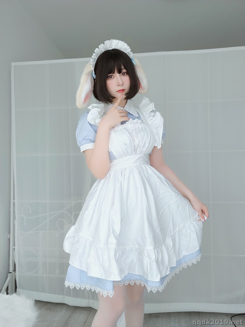 Coser-baiyin811-118.jpg