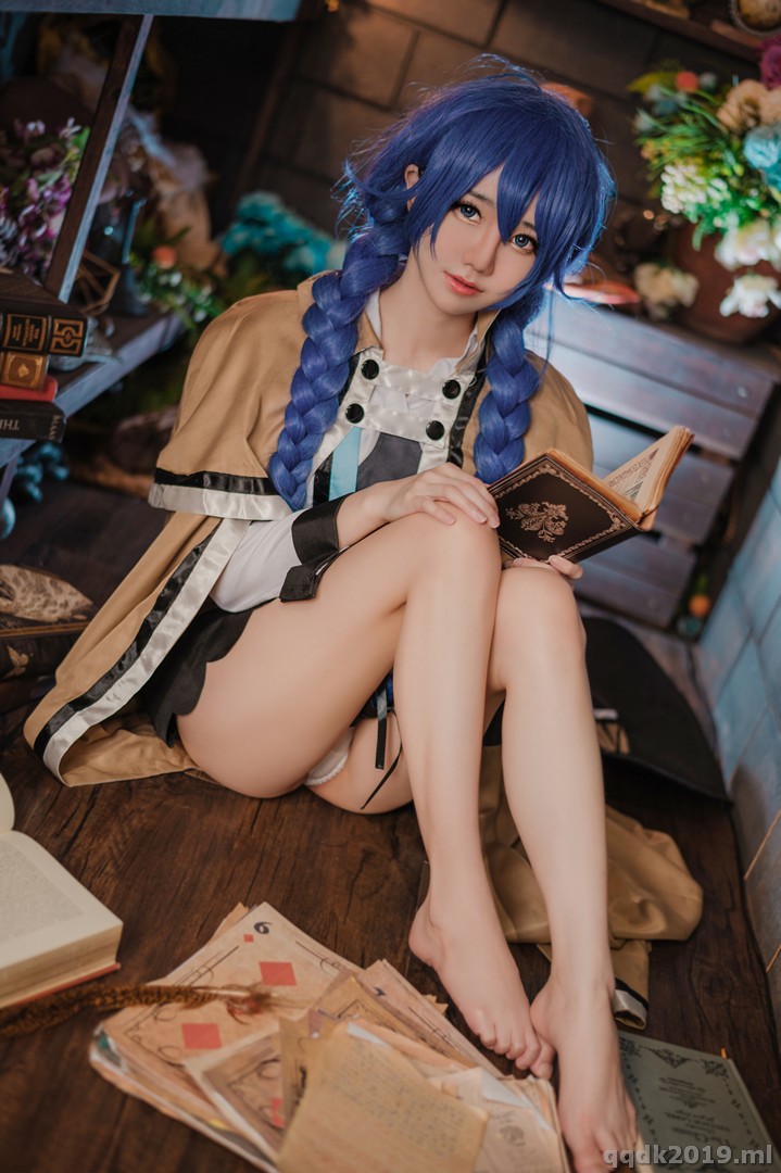 Coser-Sally-Sally-Dorasnow-Roxy-Mirgurdia-023.jpg