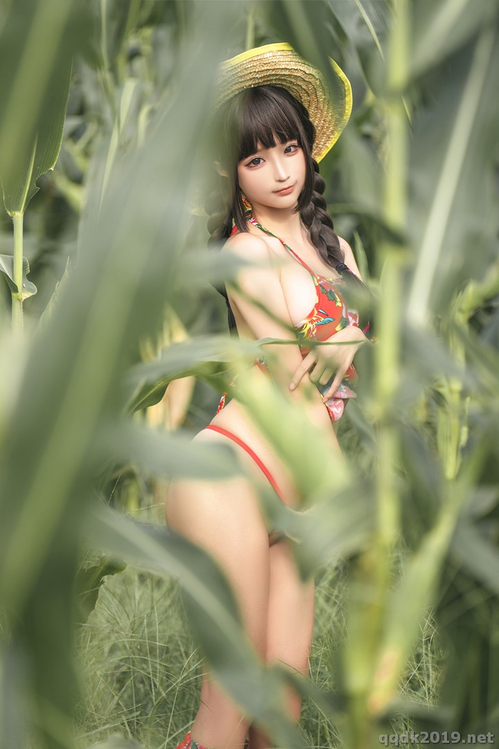 Coser-chunmomo-The-story-of-cornfield-020.jpg