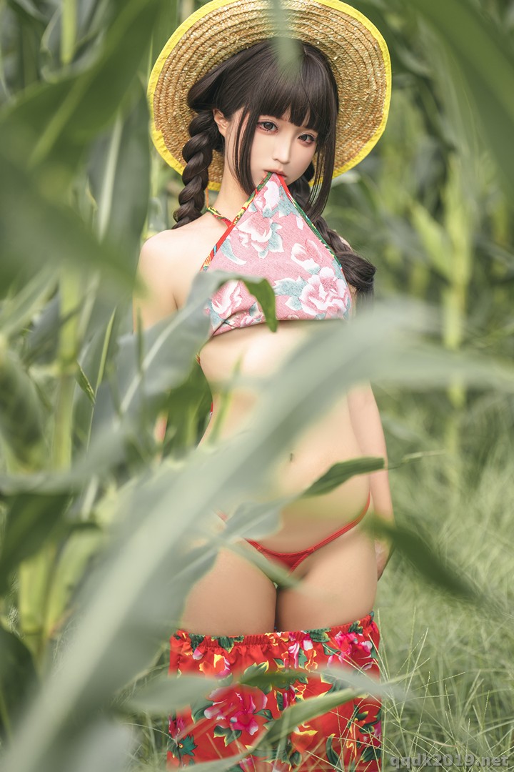 Coser-chunmomo-The-story-of-cornfield-014.jpg