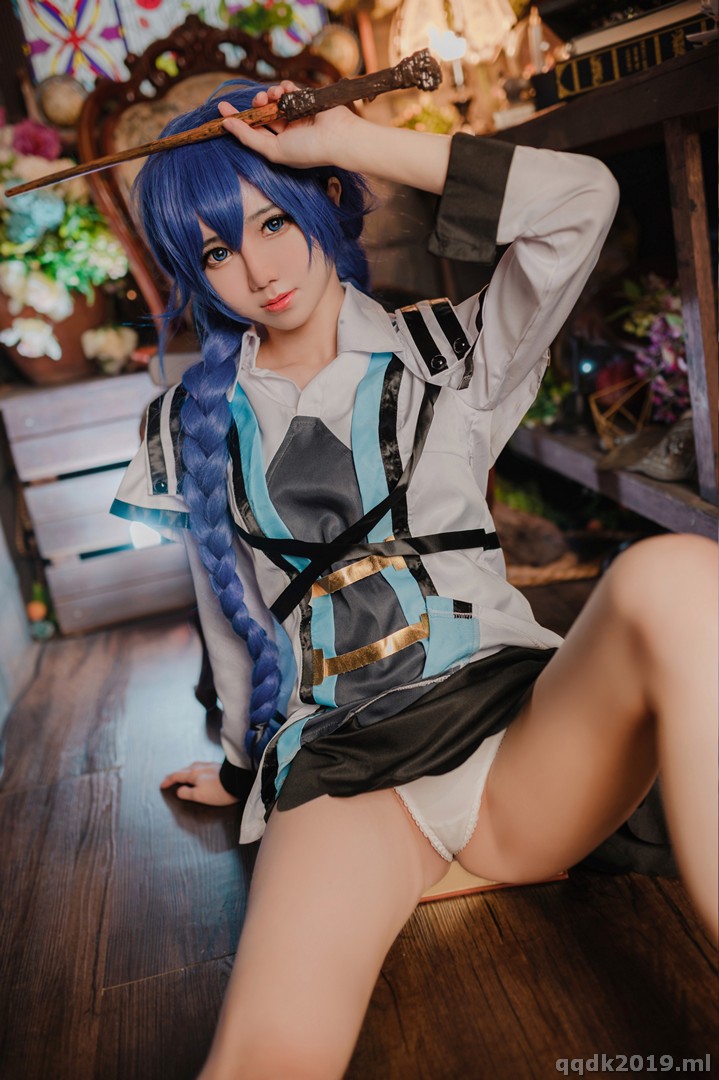 Coser-Sally-Sally-Dorasnow-Roxy-Mirgurdia-043.jpg