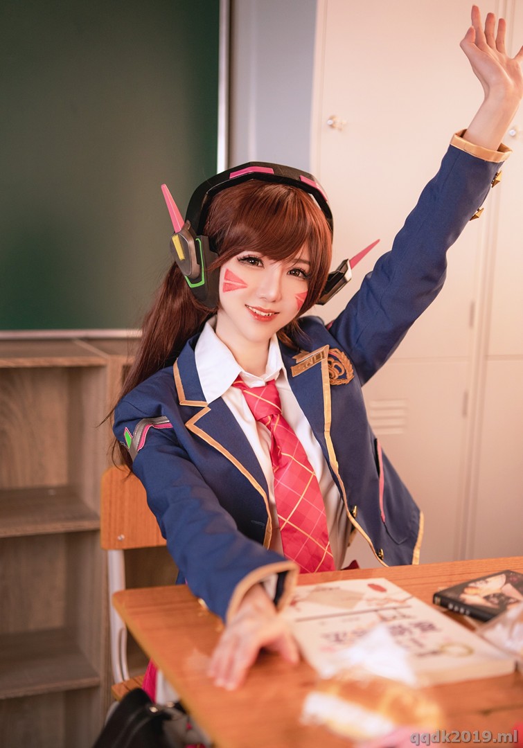 Coser-Sally-Sally-Dorasnow-D.Va-018.jpg