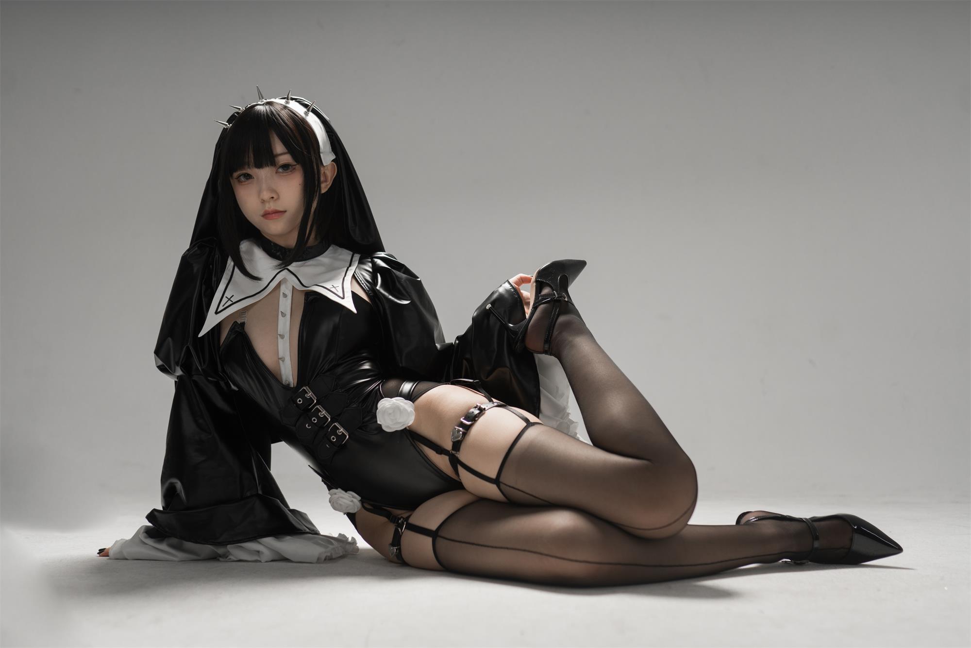 童颜巨乳超可爱萌妹~[花铃]碧蓝航线原神星铁COSPLAY写真作品大合集63套【3643P/25.8G】
