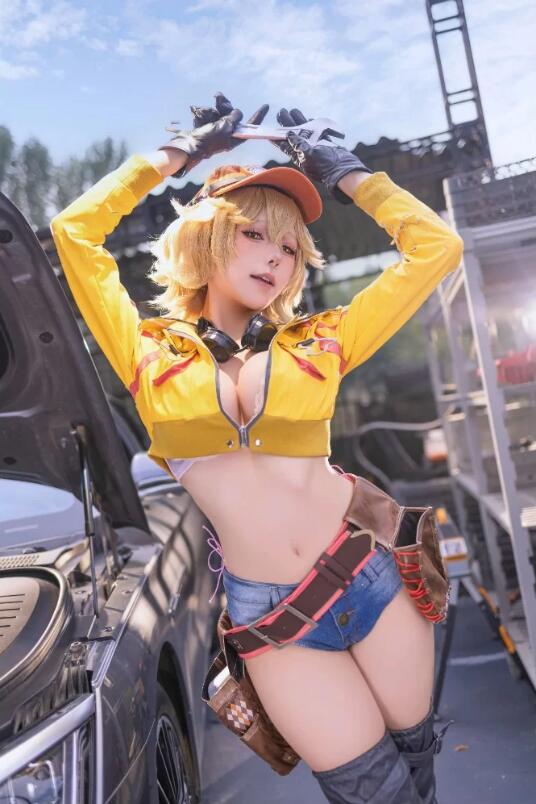 [三次元]Yiko湿润兔—2025年03月作品『FF15-希德妮奥拉姆』 [95p1v/1.6G]