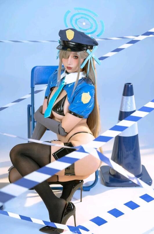 [三次元]云溪溪奶桃桃 一之濑明日奈女警【100p/90M】