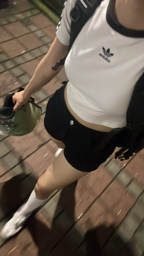 分享推上迷人的少妇[100P]