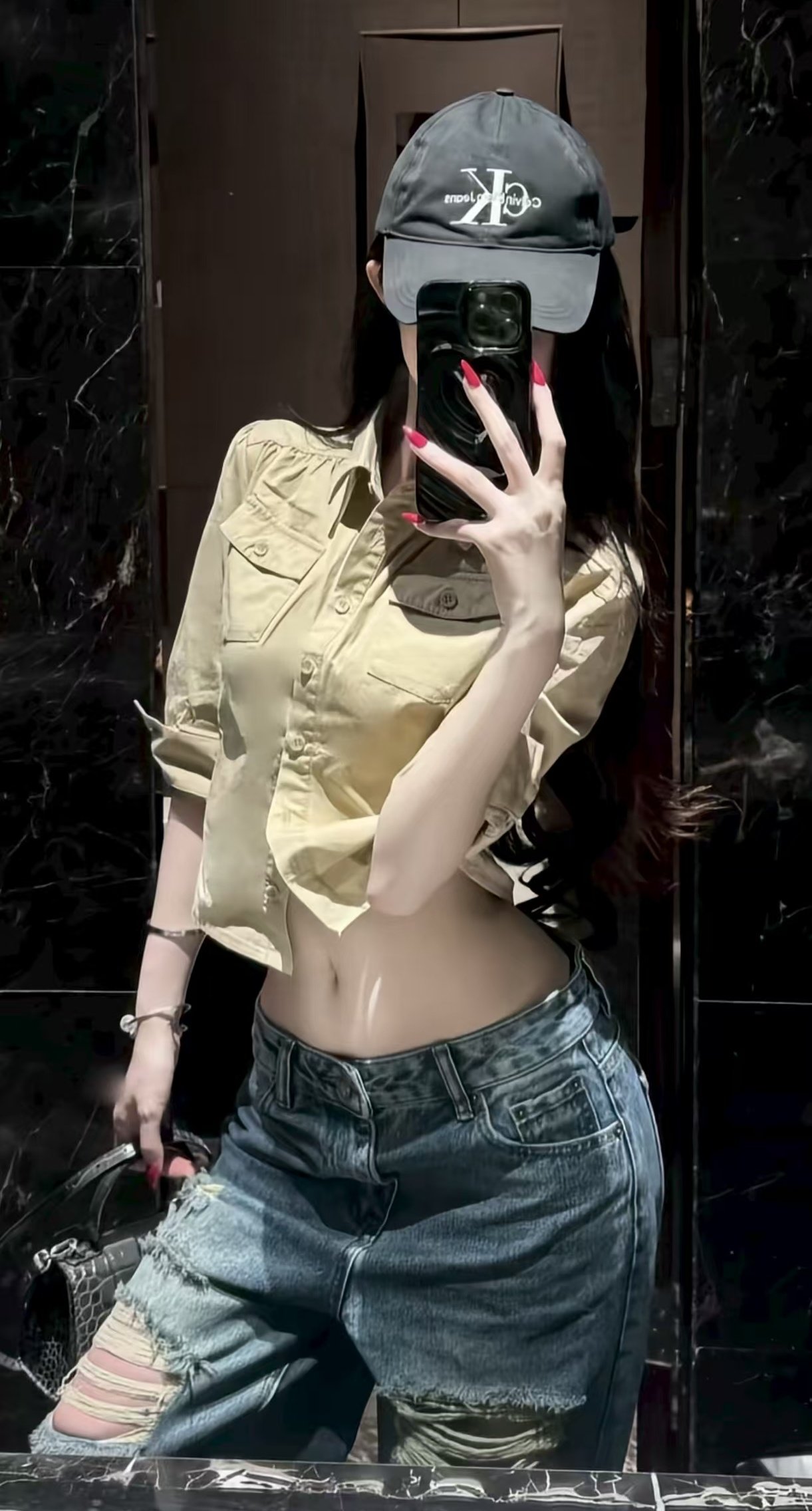 分享推上迷人的少妇[100P]