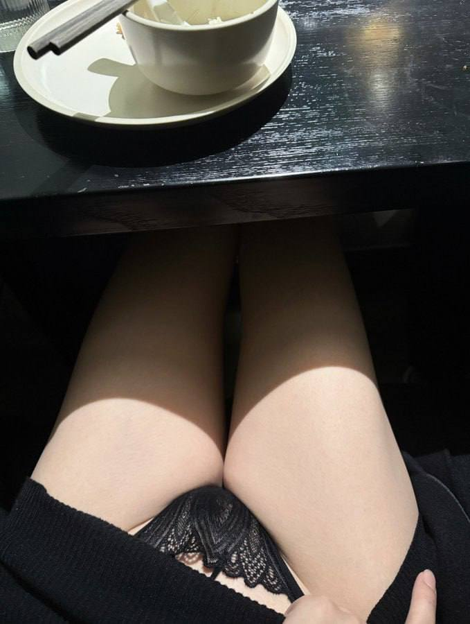 分享推上迷人的少妇[100P]