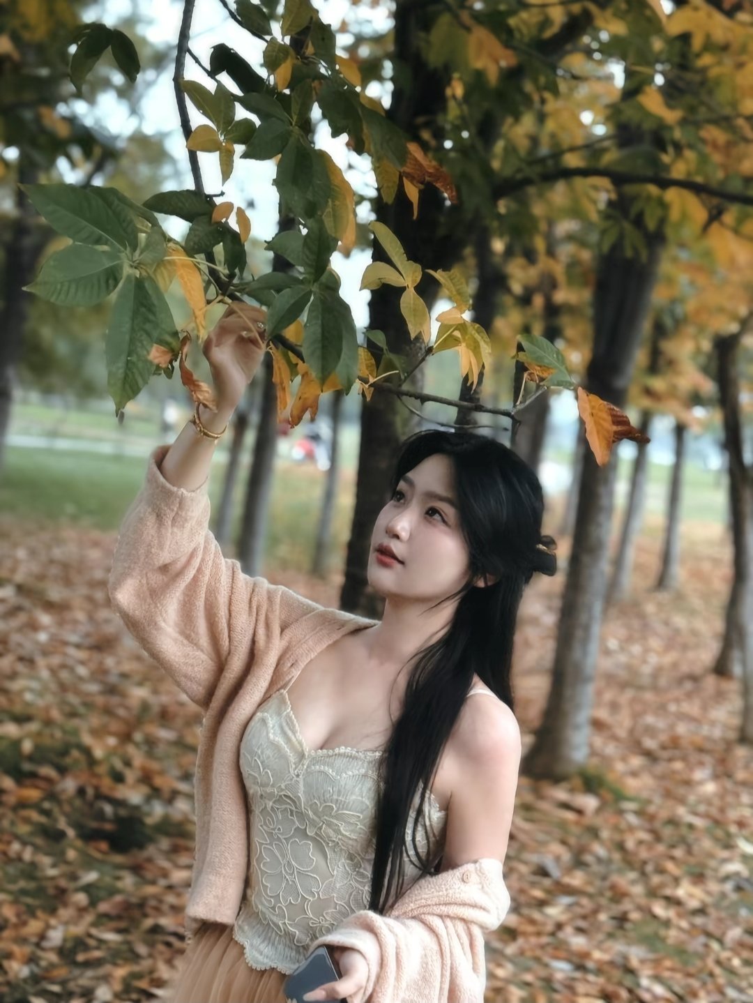 优质少妇系列媚态极致[99P]