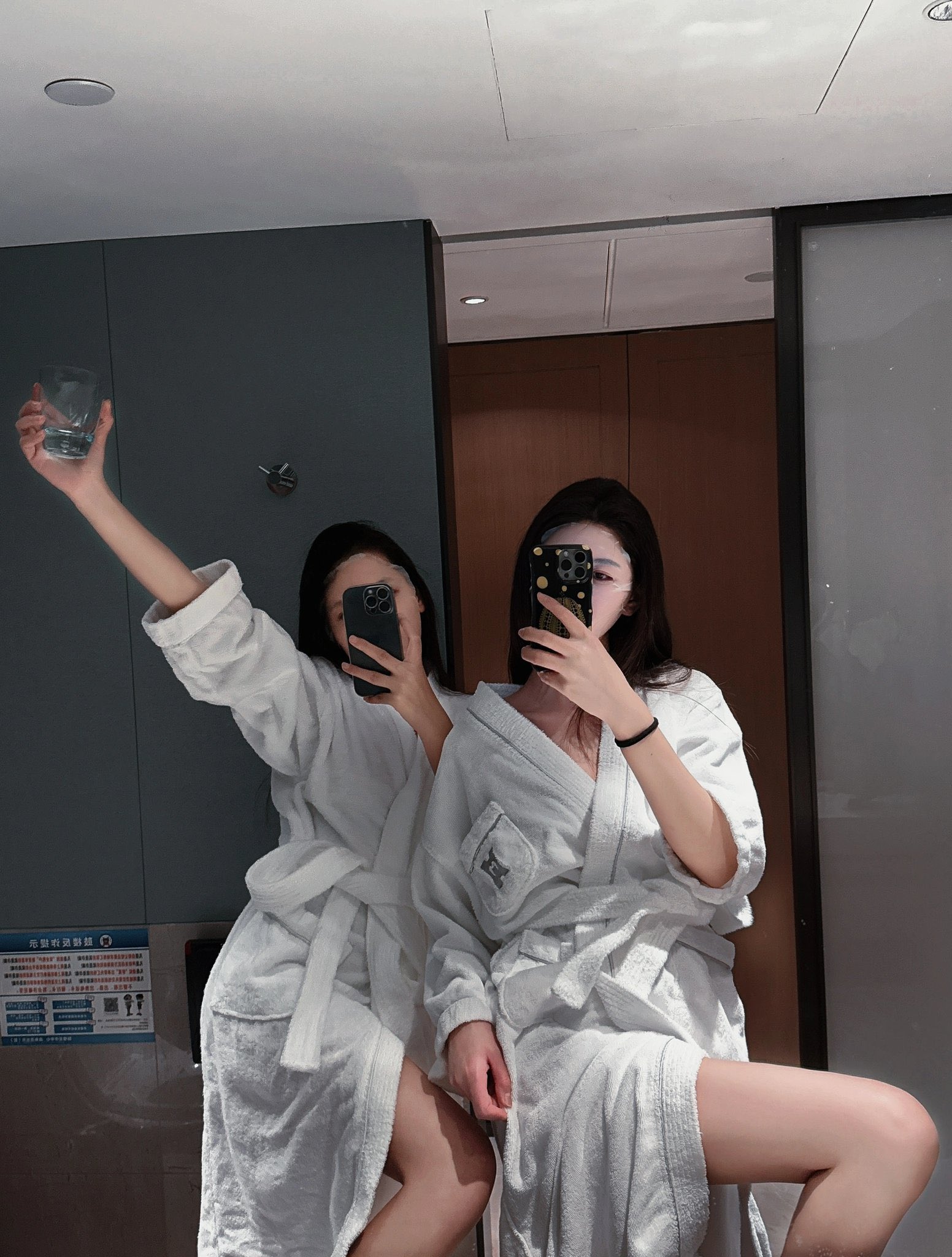 少妇大胸系列媚态极致[99P]