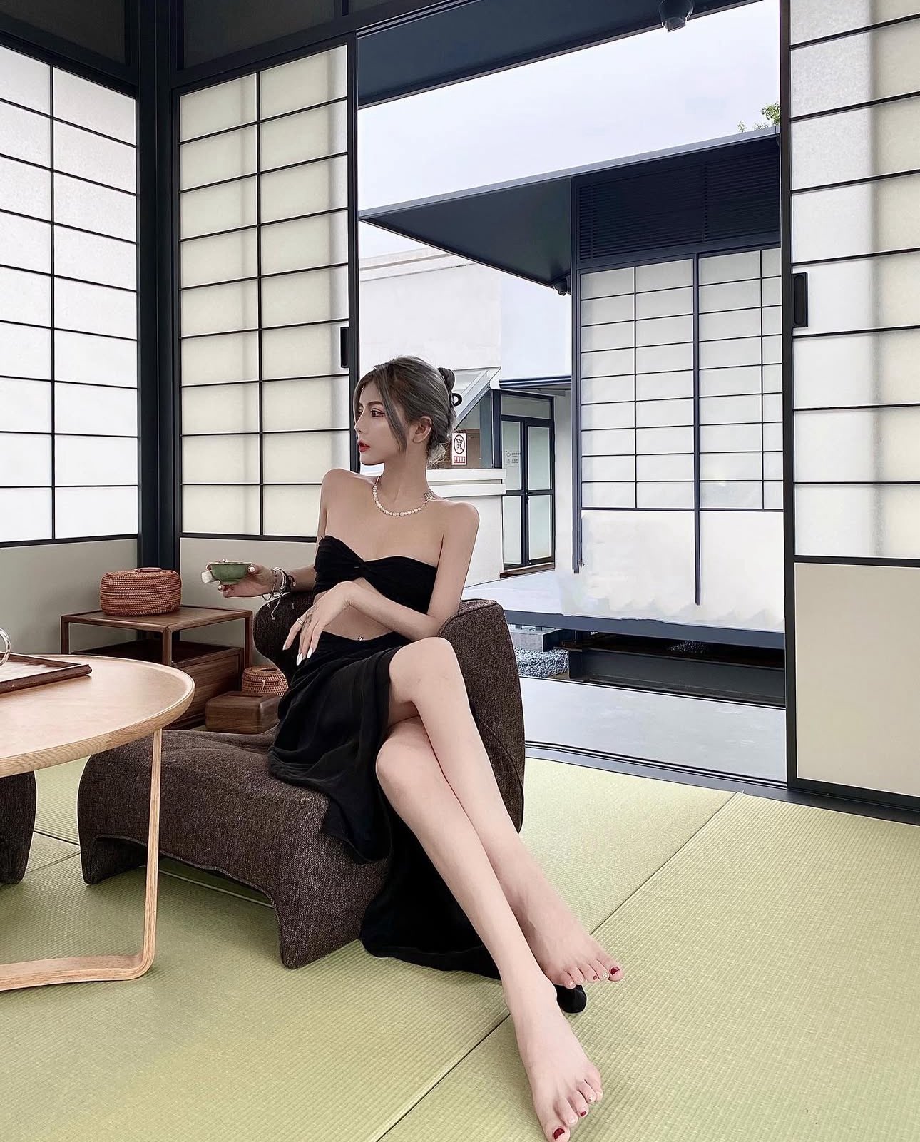 优质少妇系列媚态极致[99P]