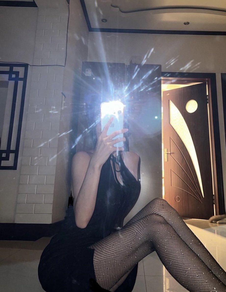 大屁股少妇系列诱惑媚态极致[99P]