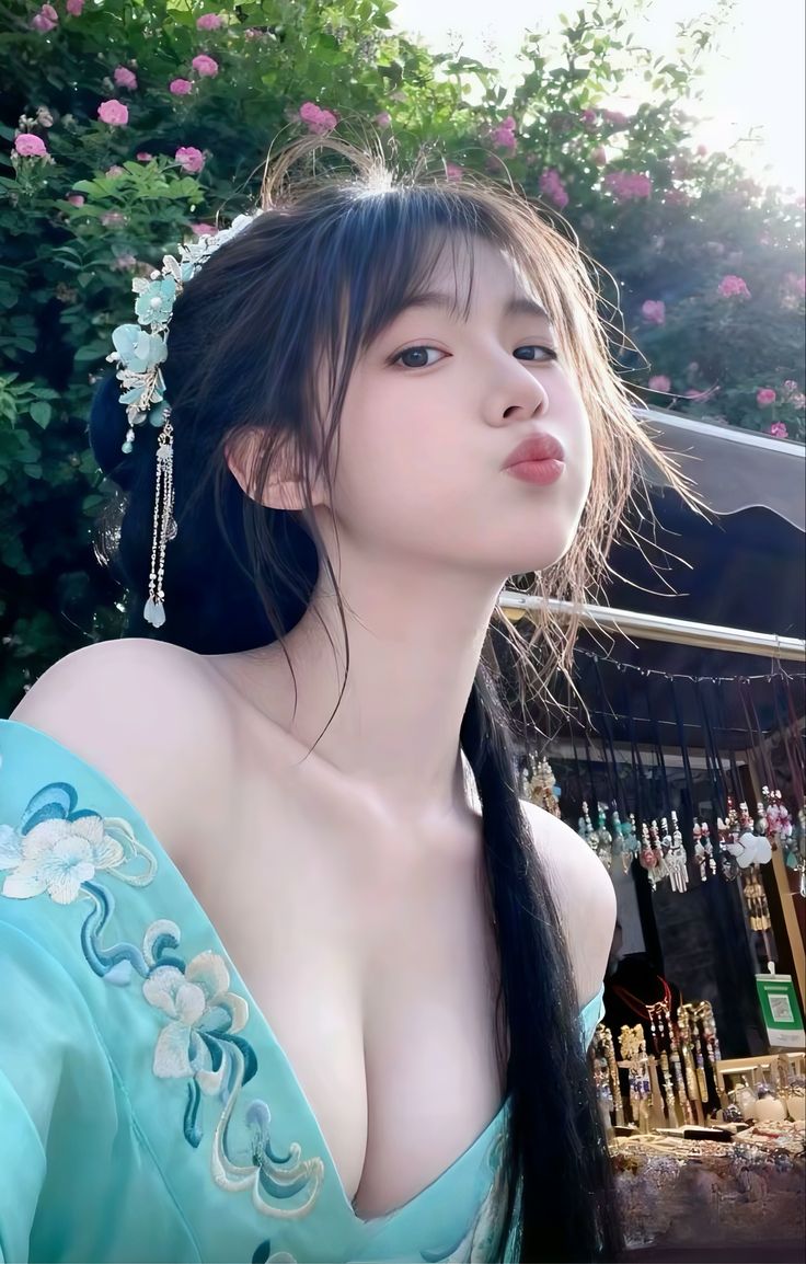 少妇的精致面容丰润翘臀诱惑[99P]