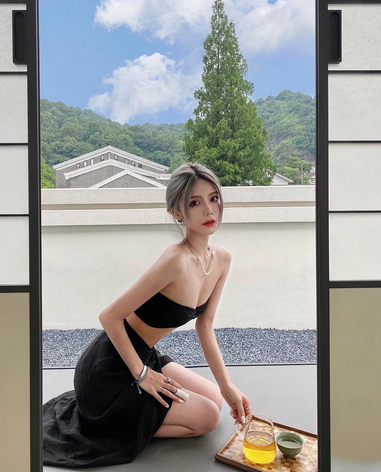 优质少妇系列媚态极致[99P]