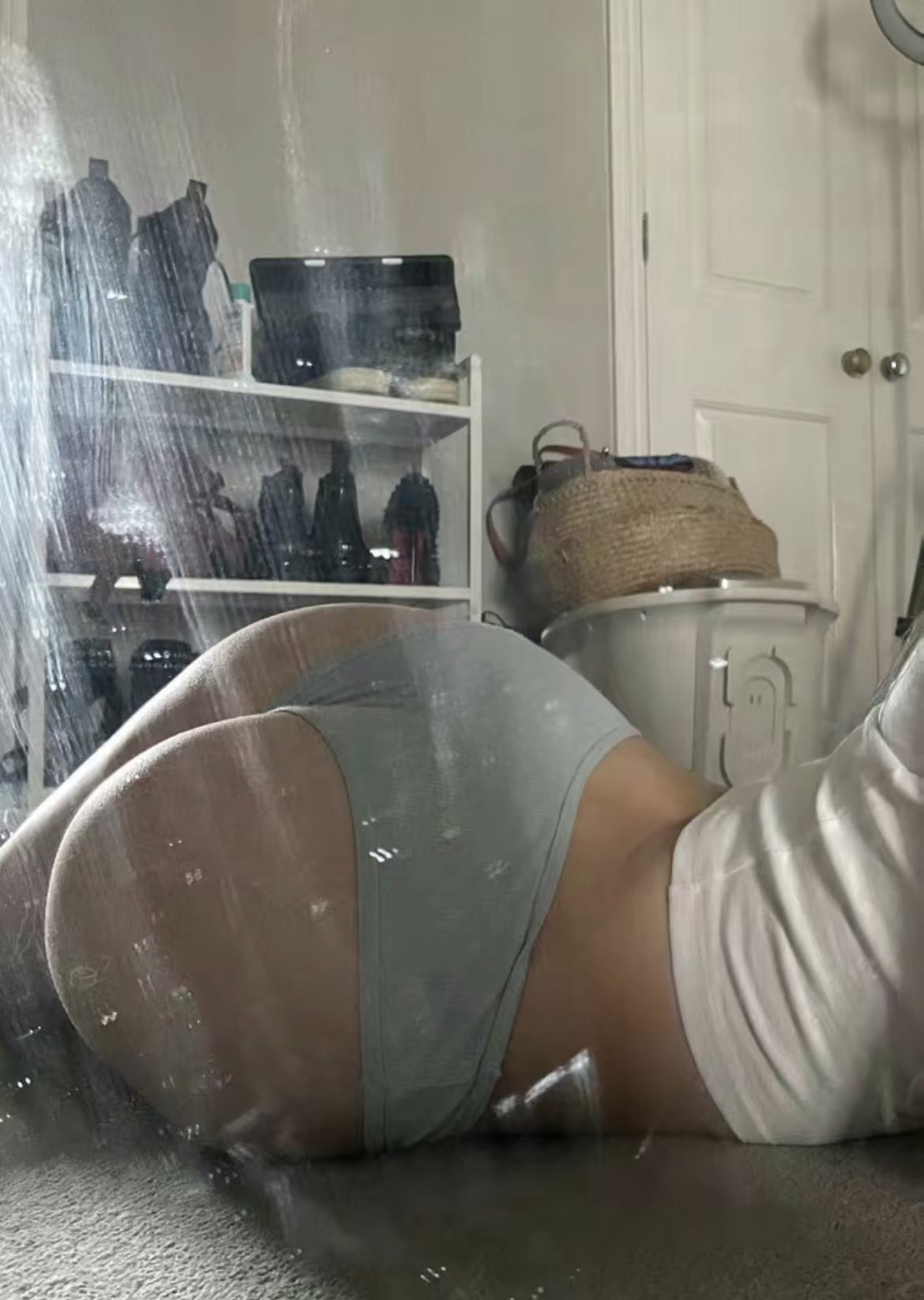 优质少妇系列媚态极致[99P]