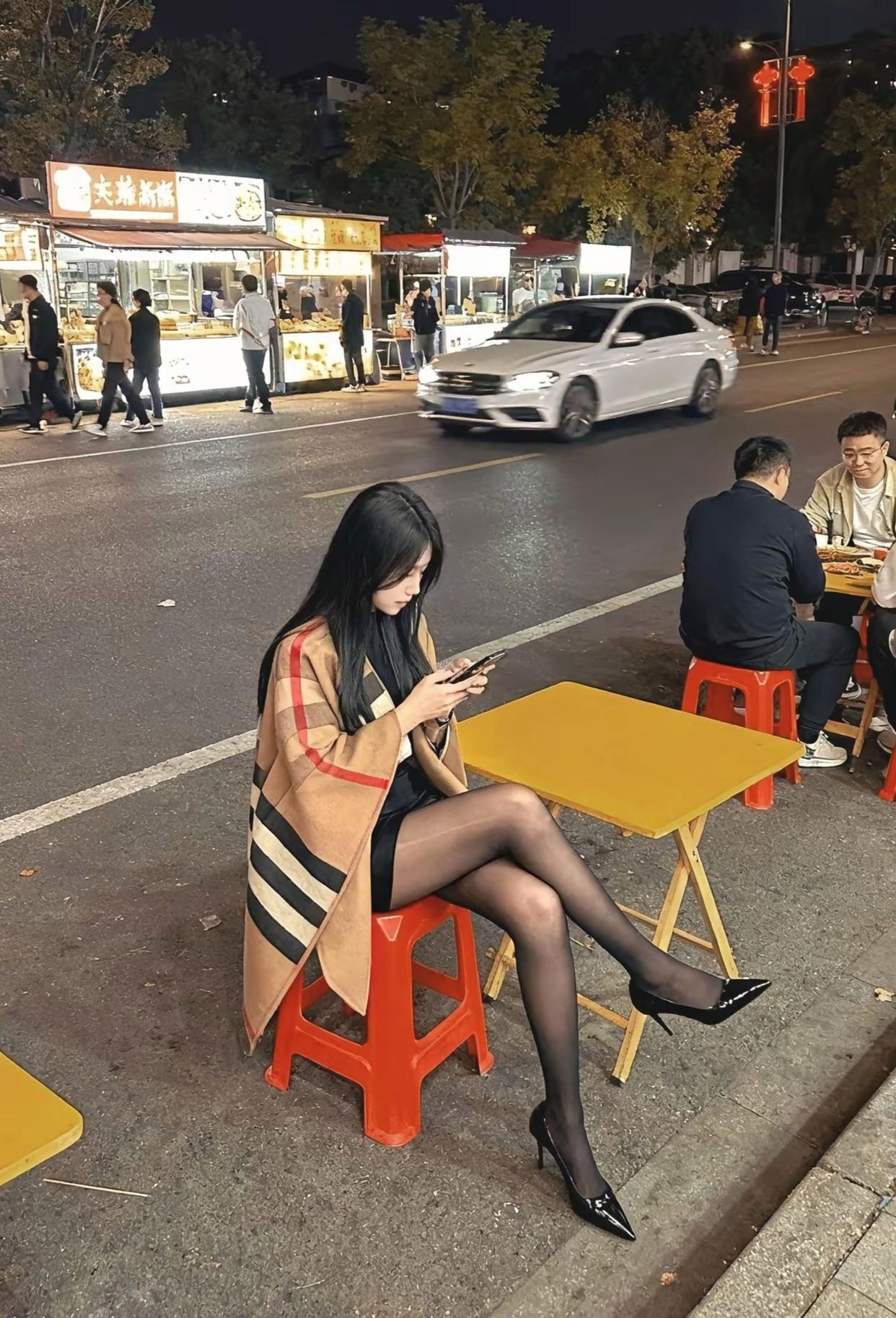 少妇诱惑媚态极致[99P]