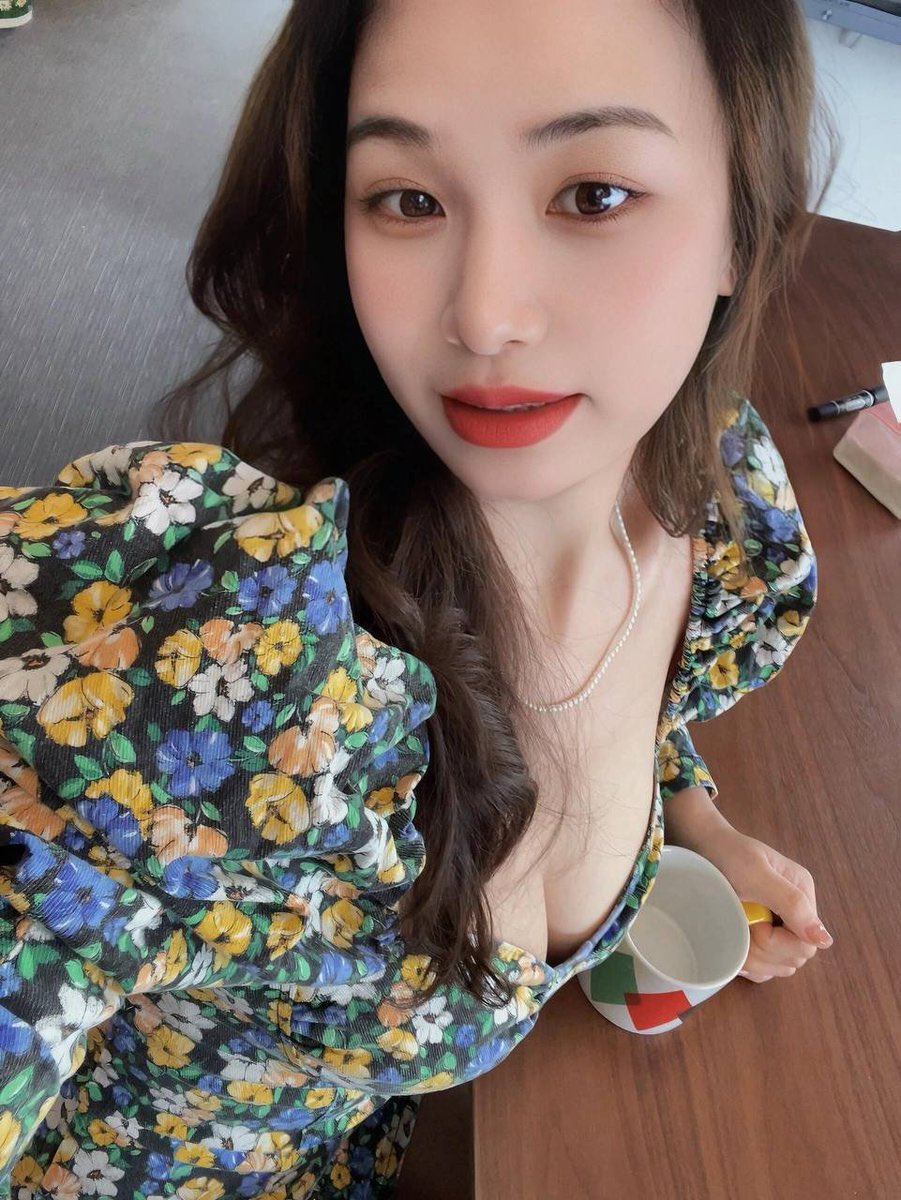 少妇大胸系列媚态极致[99P]