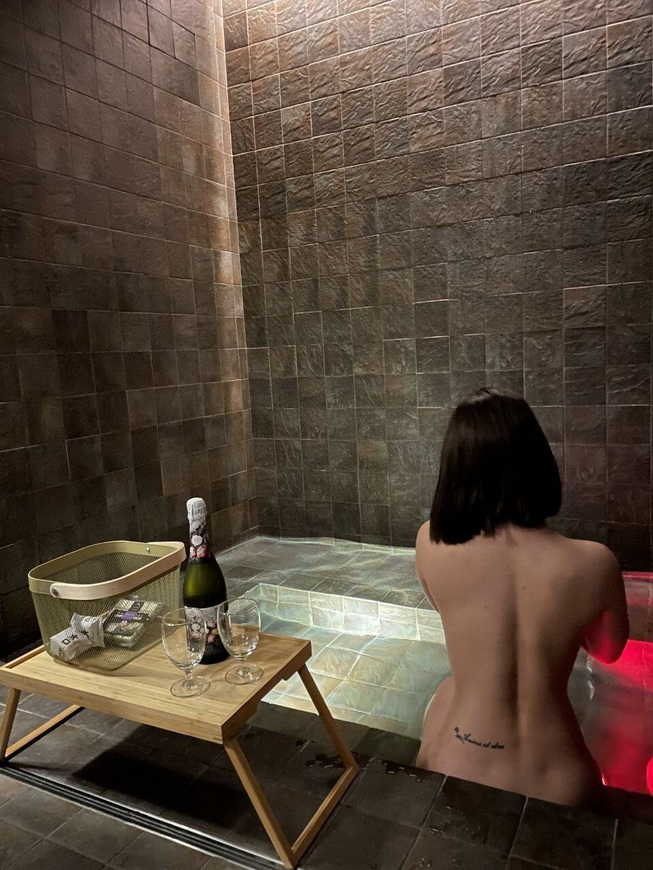 女友奶小了点，身材是真不错[10P]