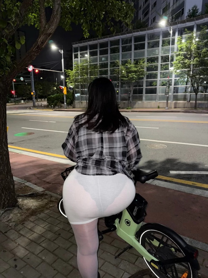 豪奶巨臀基本都是微坦或坦克哟[13P]