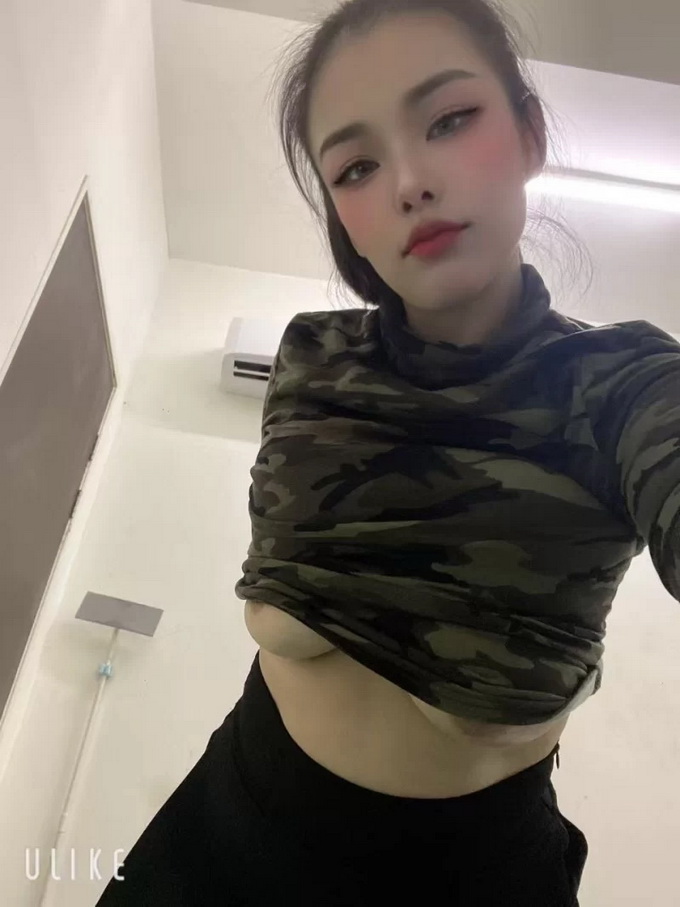 网友巨乳玩一个月完全没问题[12P]