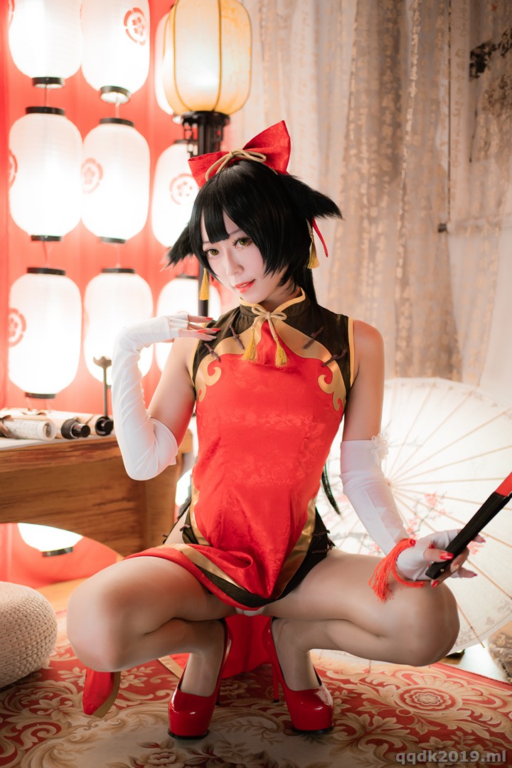 Coser-Money-020.jpg